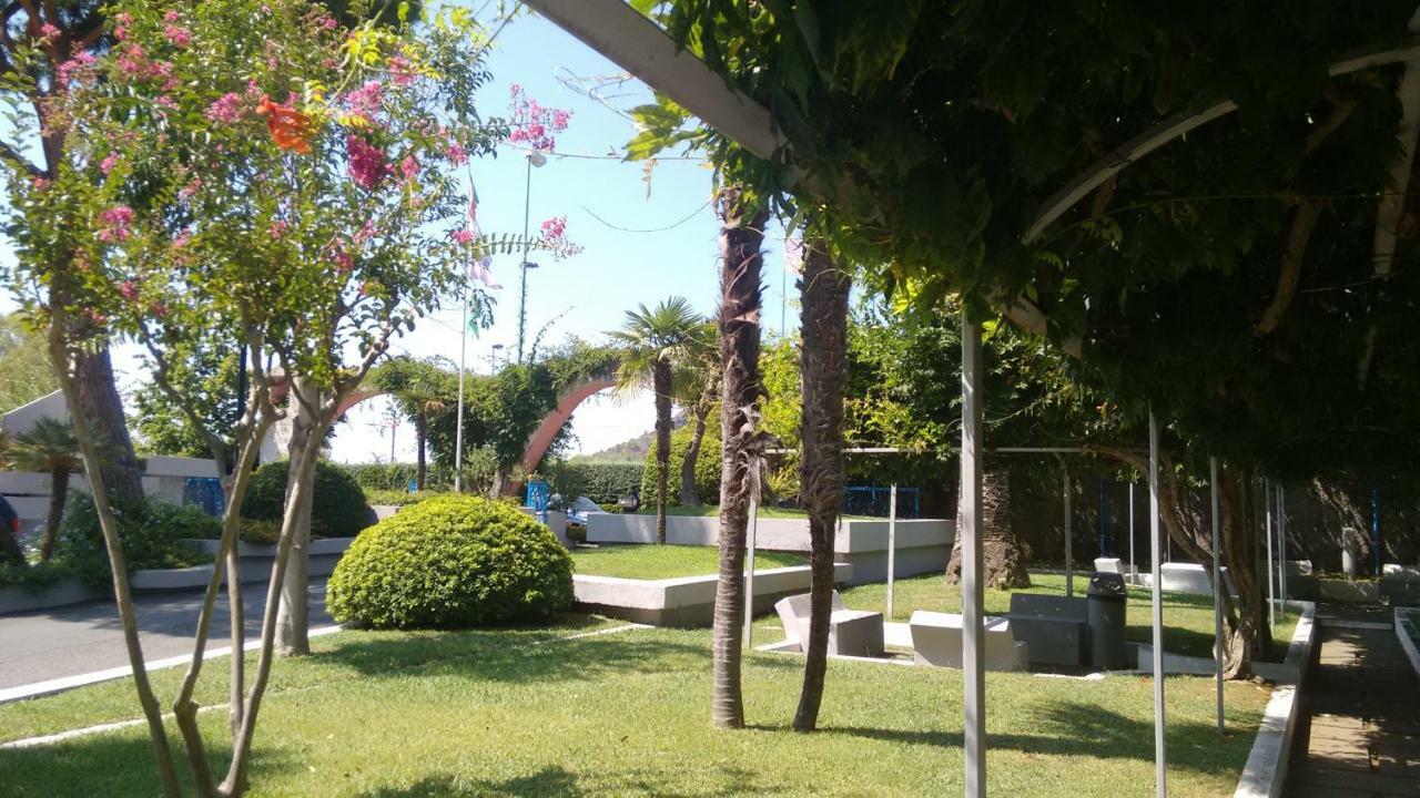 Villaggio Turistico La Mantinera - Appartamenti De Luxe プラーイア・ア・マーレ エクステリア 写真