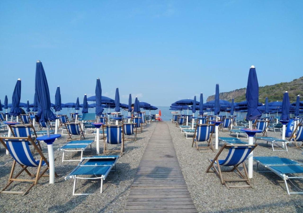 Villaggio Turistico La Mantinera - Appartamenti De Luxe プラーイア・ア・マーレ エクステリア 写真